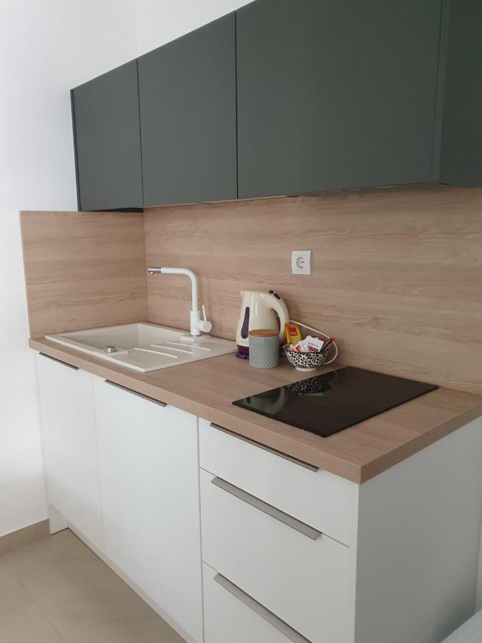 Apartmani Eterovic Baška Voda المظهر الخارجي الصورة