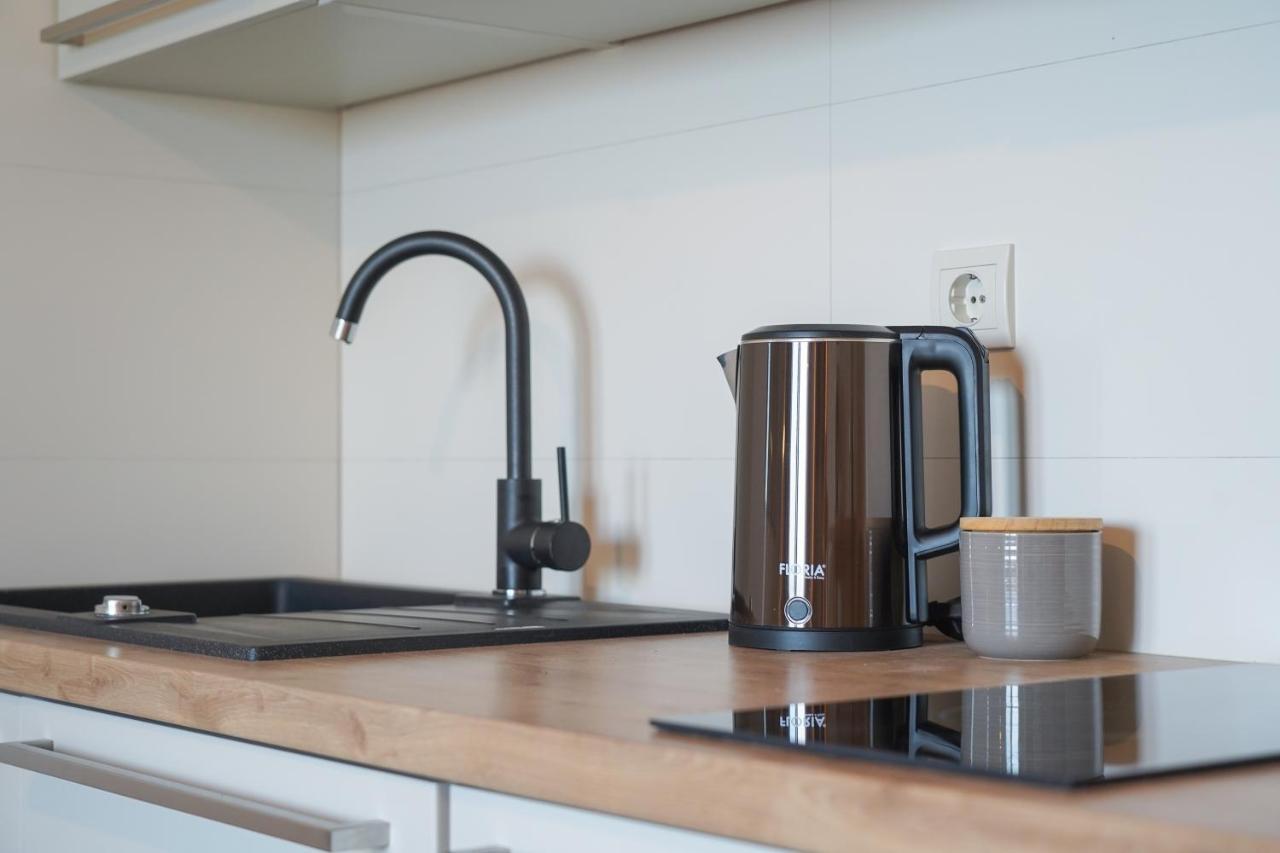Apartmani Eterovic Baška Voda المظهر الخارجي الصورة